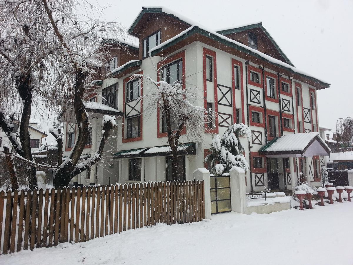 Royal Star Inn Srīnagar 외부 사진